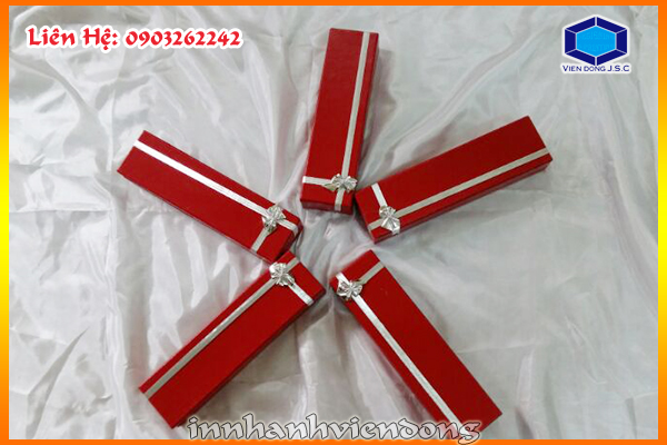 Ban-Hop-dung-day-chuyen-re-ha-noi.jpg